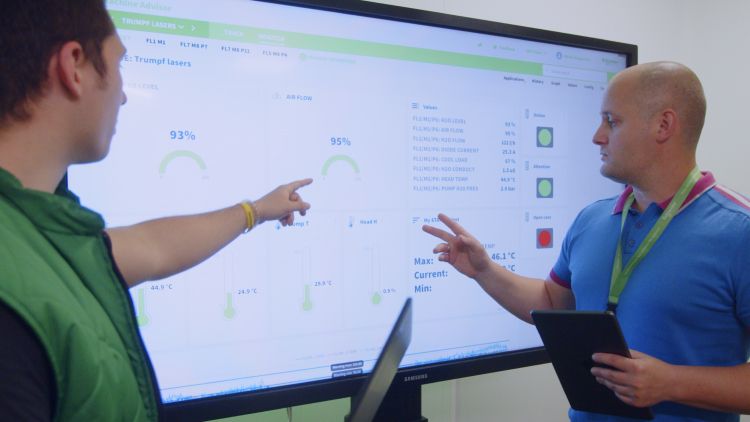 EcoStruxure Machine Advisor's dashboards paint a clear picture of asset health.